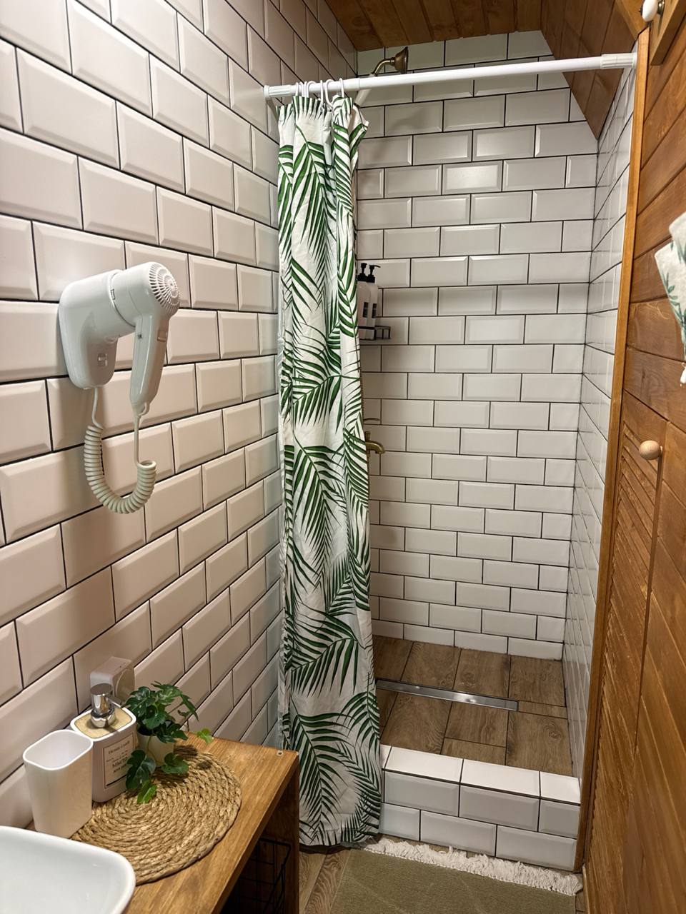 Место твоей атмосферы - A-Frame Scandi